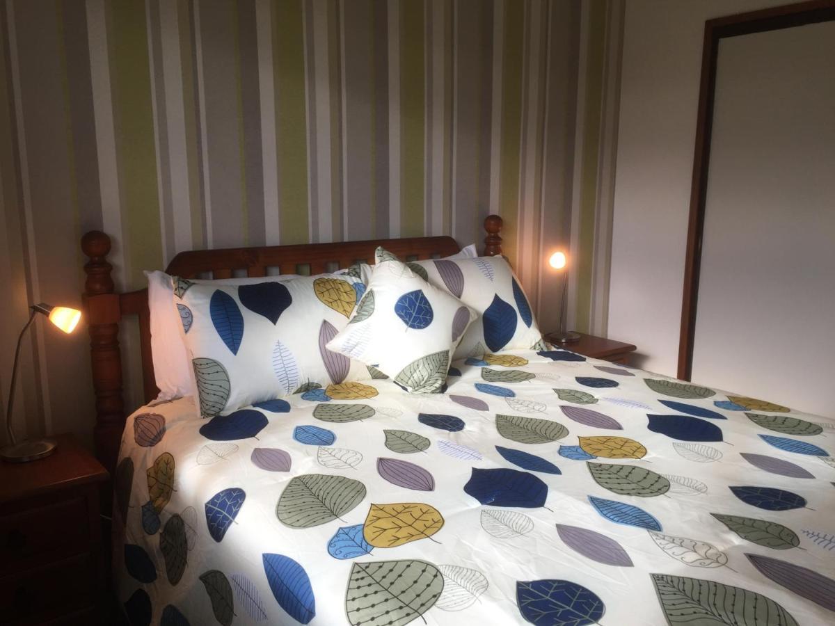 Ron And Tony'S Bed & Breakfast Tuatapere Esterno foto